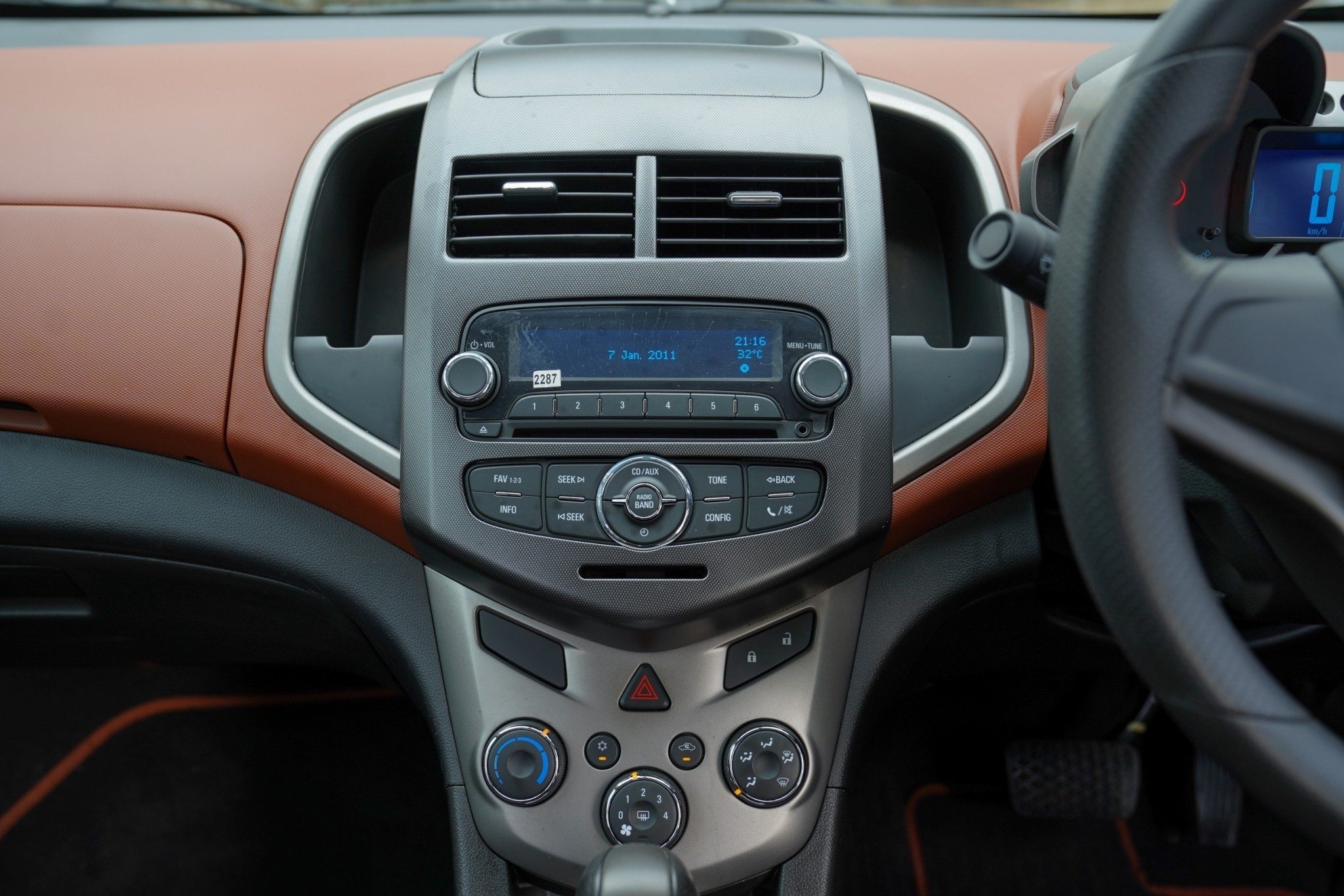 2013 CHEVROLET SONIC 1.4 LTZ AT
