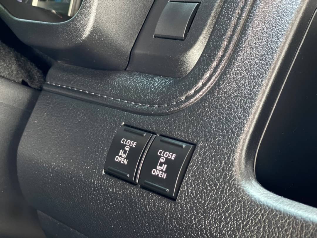 2020 TOYOTA MAJESTY 2.8 GRANDE