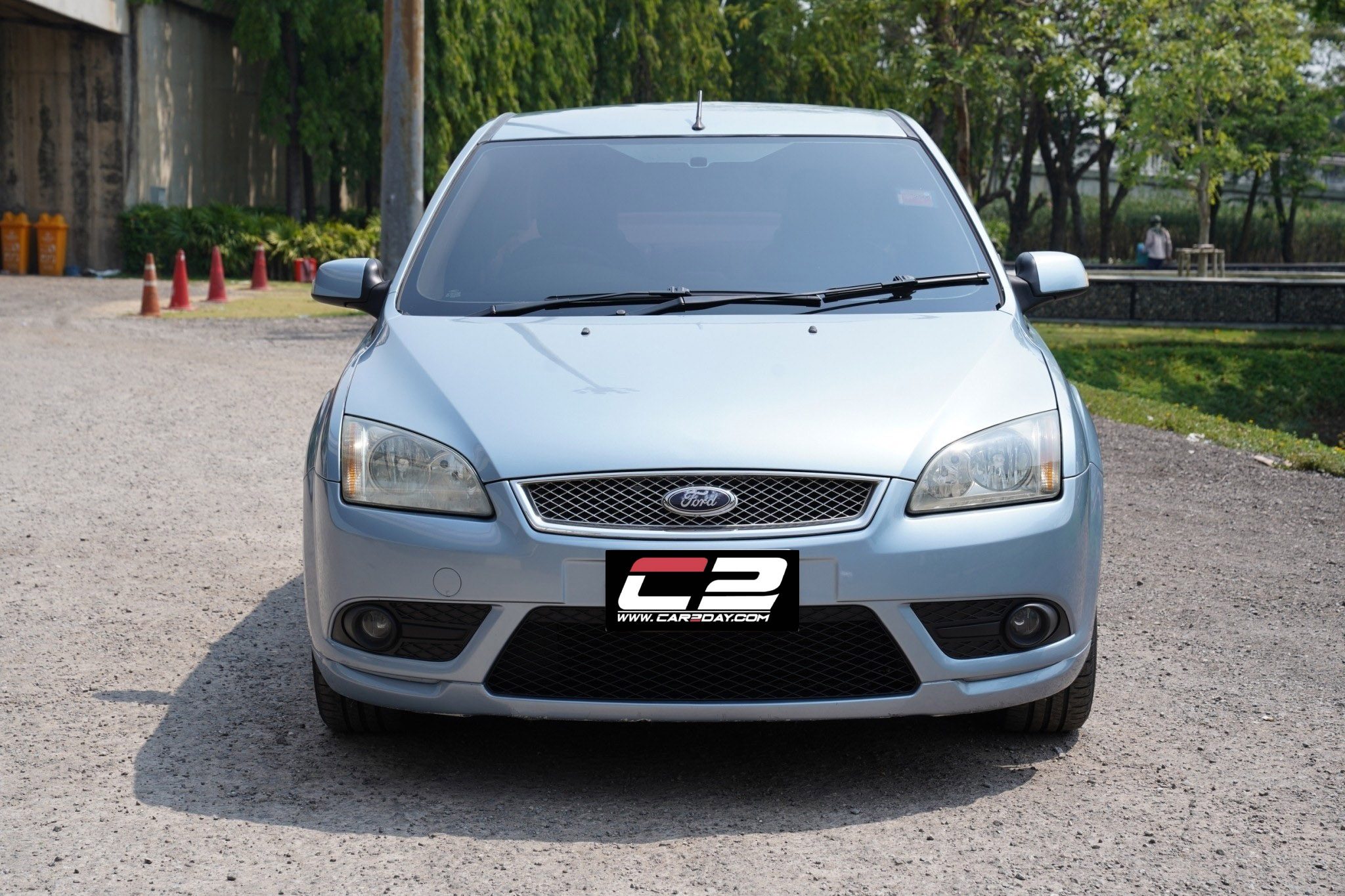 FORD FOCUS 2.0 GHIA AT