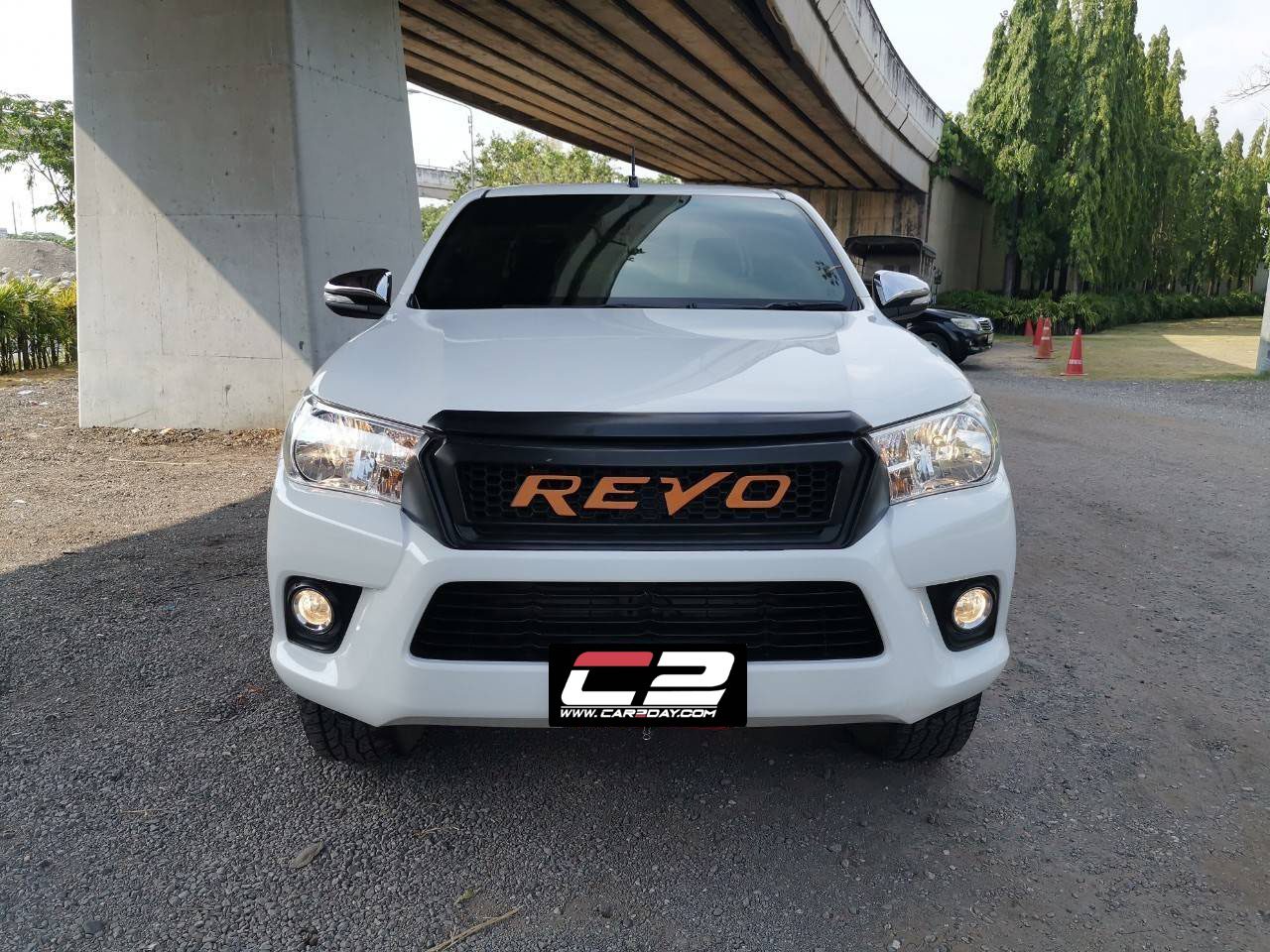 2016 TOYOTA HILUX REVO 2.4 E CAB PRERUNNER SMART CAB