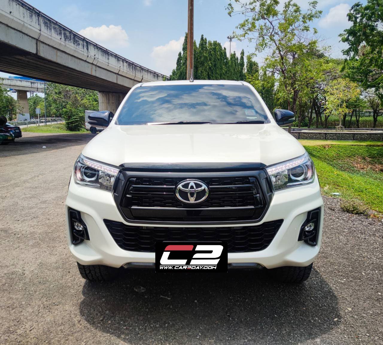 2020 TOYOTA HILUX REVO 2.4 PRERUNNER SMART CAB