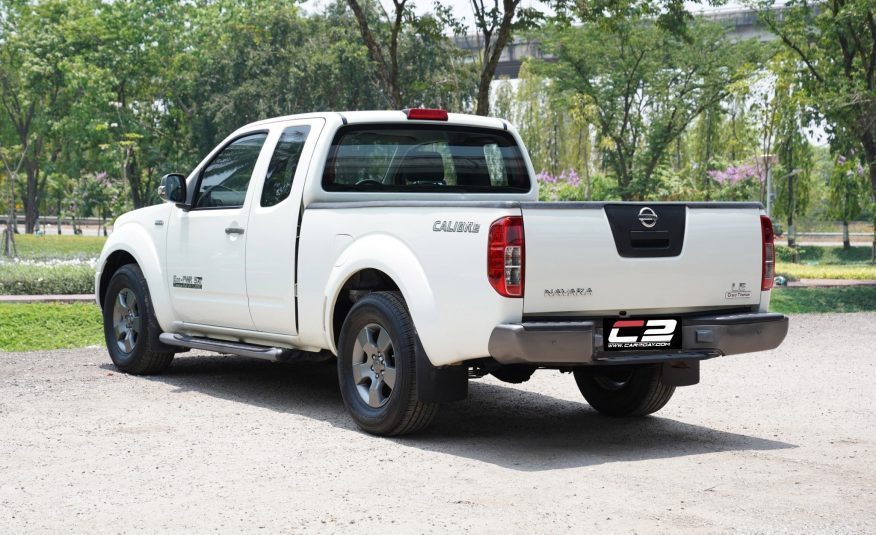 2013 NISSAN NAVARA 2.5 LE Calibre AT