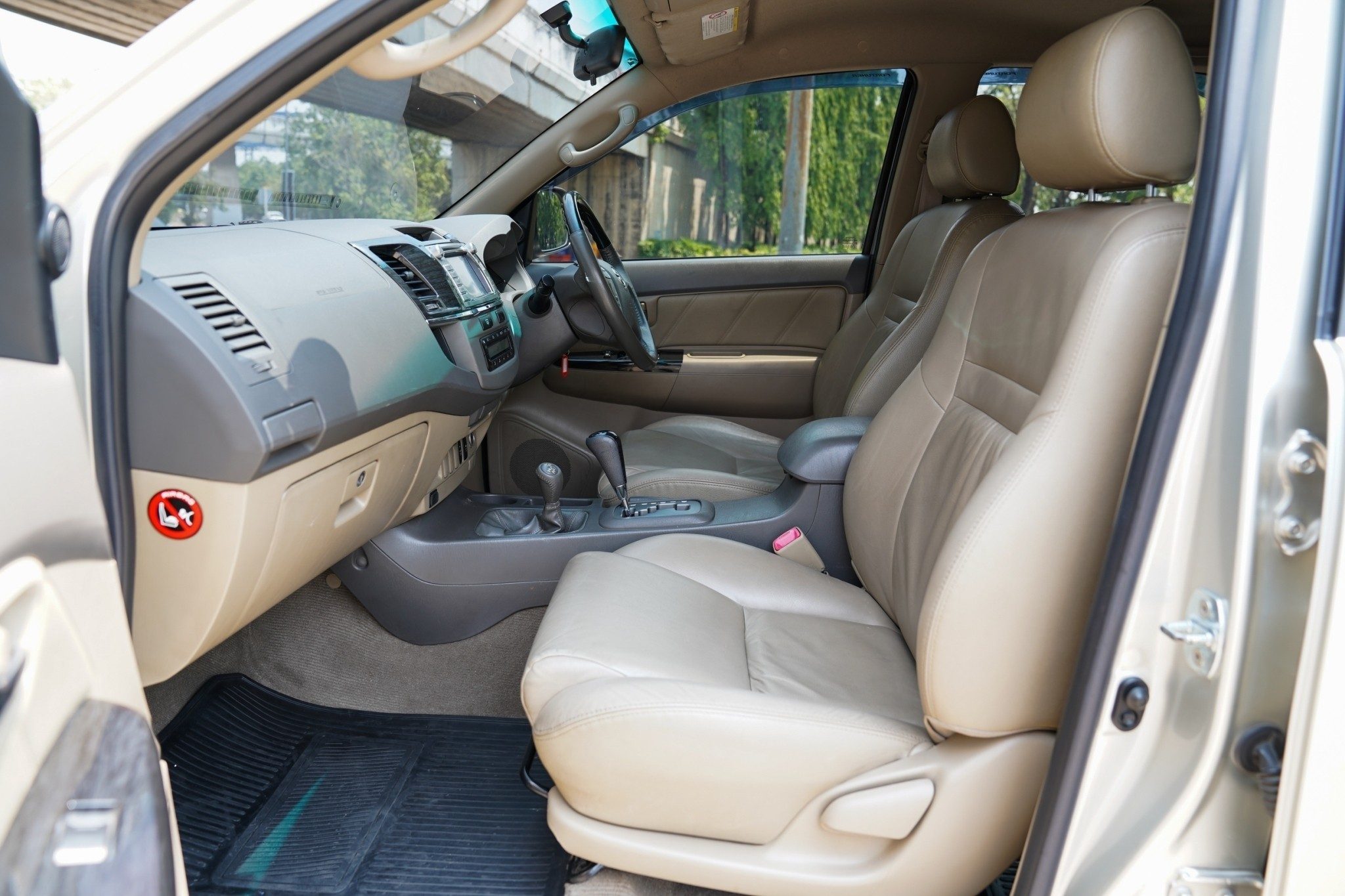 2013 TOYOTA FORTUNER 3.0 V VN TURBO AT/4WD