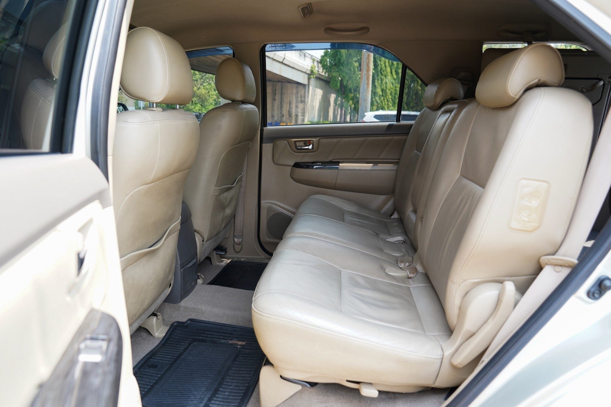 2013 TOYOTA FORTUNER 3.0 V VN TURBO AT/4WD