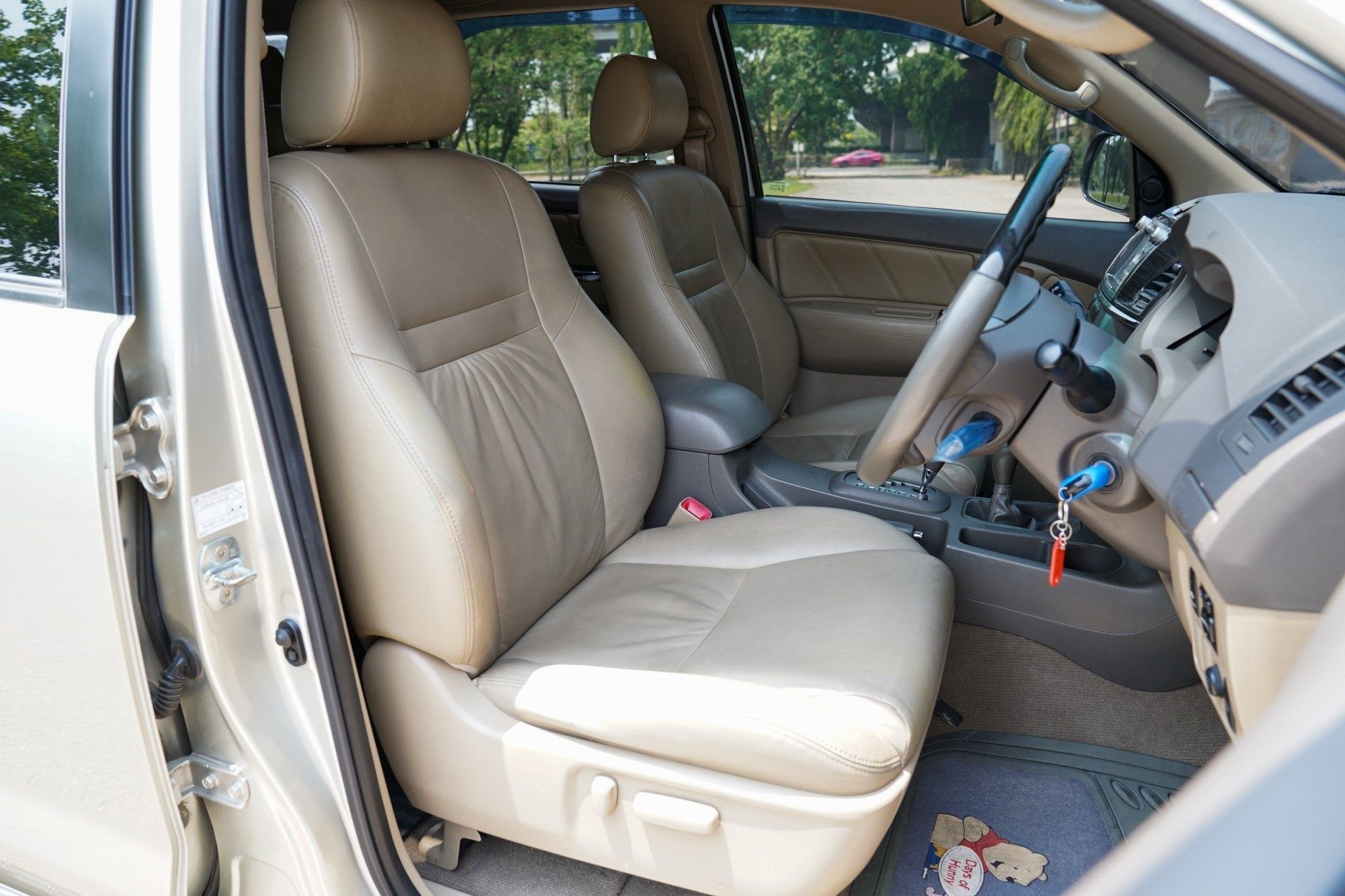 2013 TOYOTA FORTUNER 3.0 V VN TURBO AT/4WD