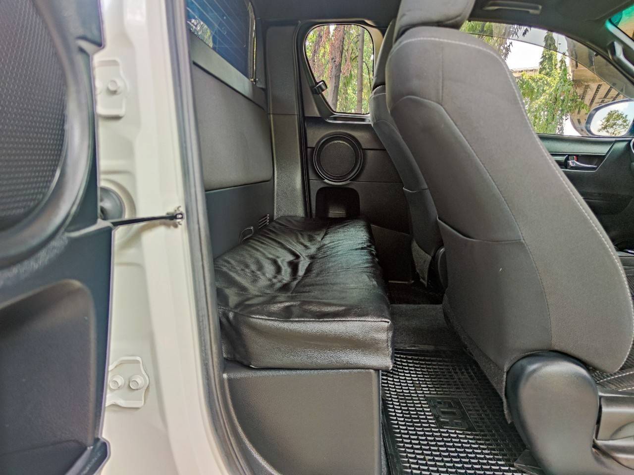 2020 TOYOTA HILUX REVO 2.4 PRERUNNER SMART CAB