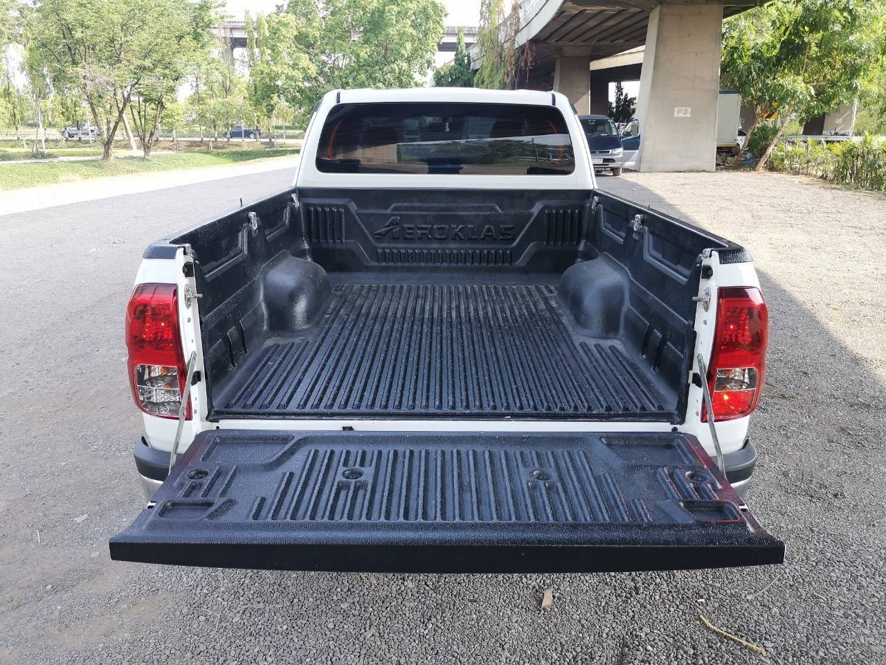 2016 TOYOTA HILUX REVO 2.4 E CAB PRERUNNER SMART CAB