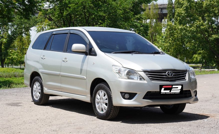 2013 TOYOTA INNOVA 2.0 G LPG AT