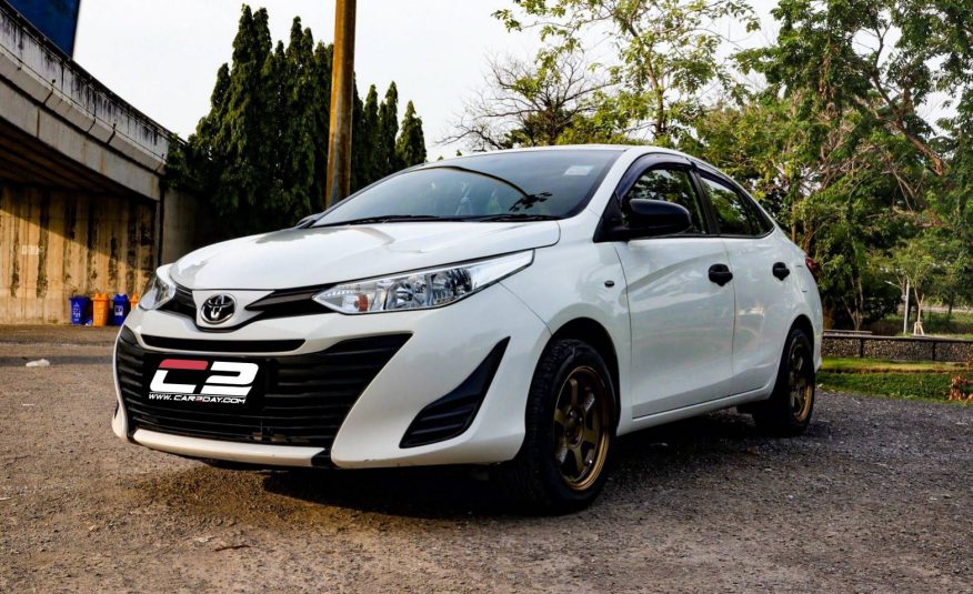 2019 TOYOTA Yaris ativ 1.2 J