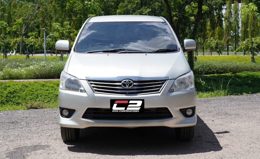 2013 TOYOTA INNOVA 2.0 G LPG AT