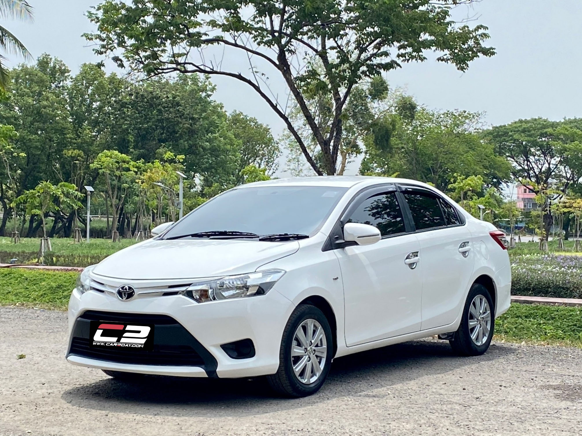 TOYOTA VIOS 1.5 J AT