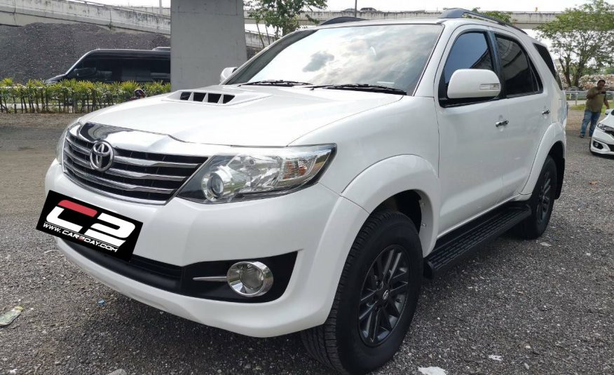 2014 TOYOTA FORTUNER 2.5 V AT 2WD