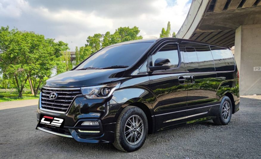 2020 HYUNDAI H1 2.5 ELITE