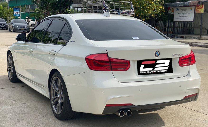 2017 BMW 330e M Sport