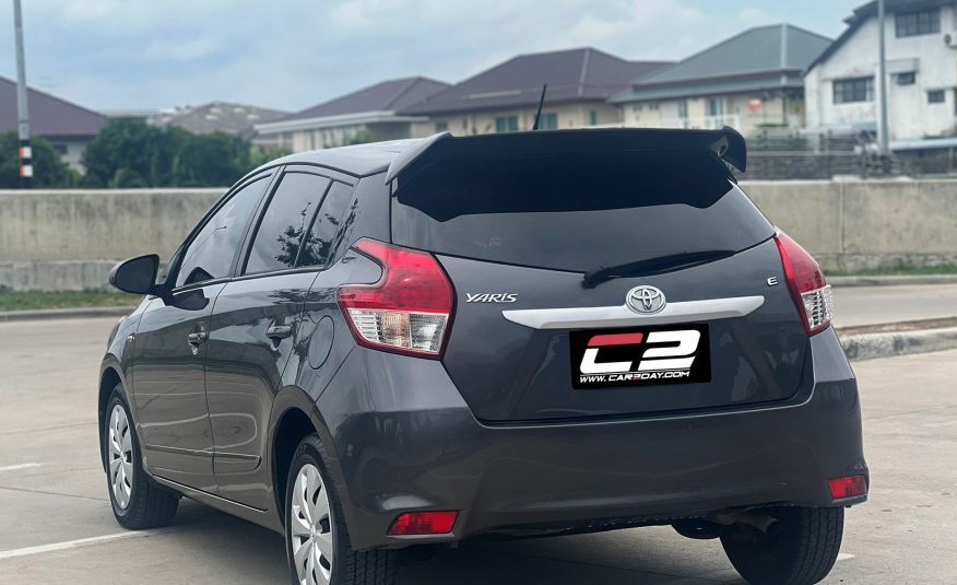 2015 TOYOTA YARIS 1.2E