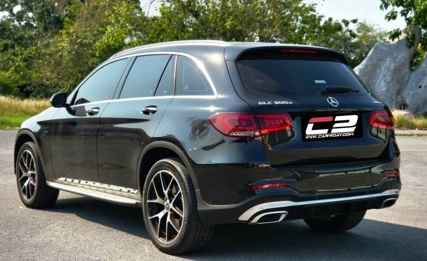 2020 Mercedes Benz GLC300e AMG 4MATIC