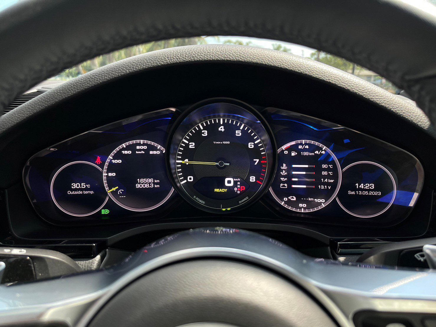 2020 Porsche Cayenne e-hybrid Coupe