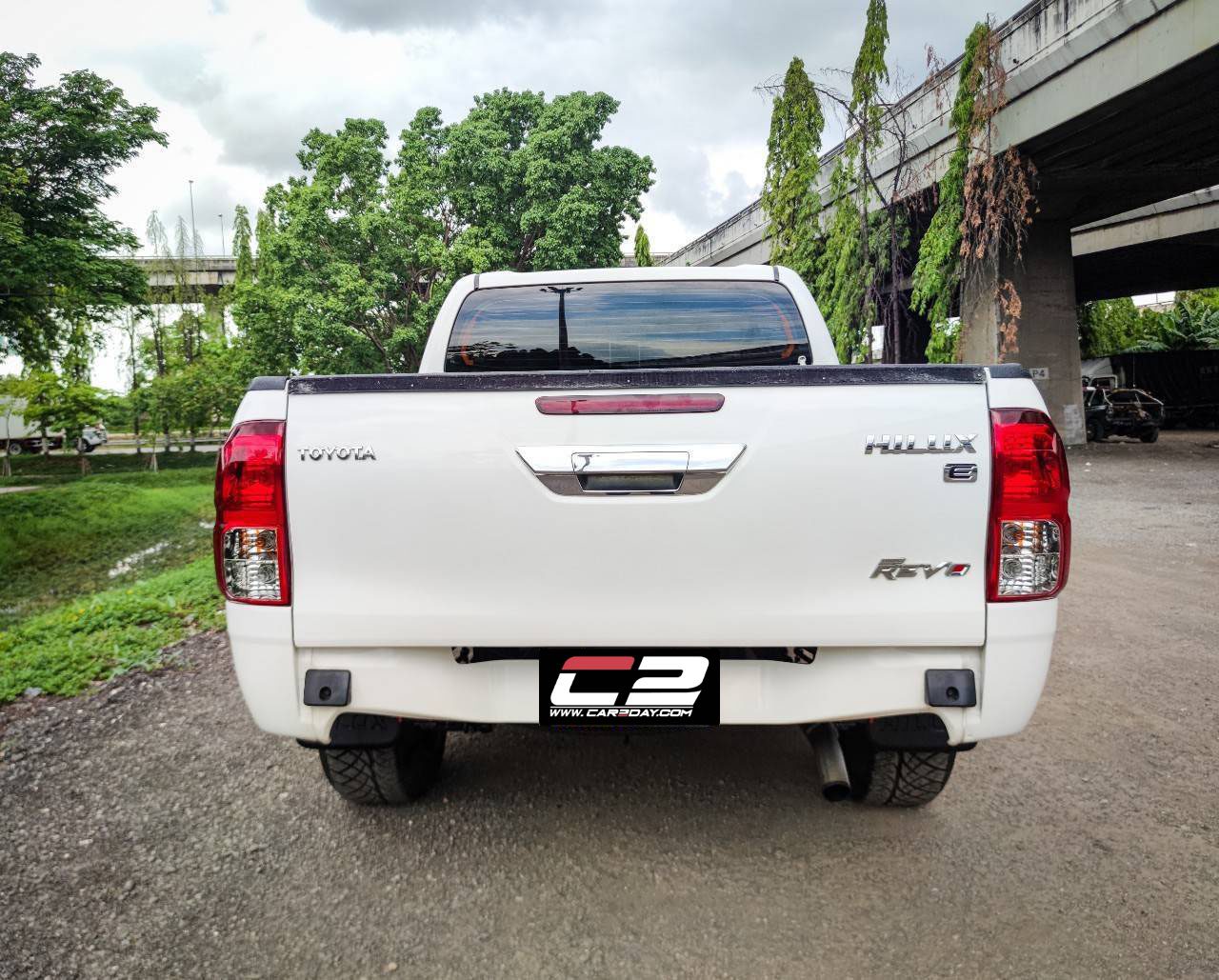 TOYOTA HILUX REVO 2.4 Z Edition 4Dr MID