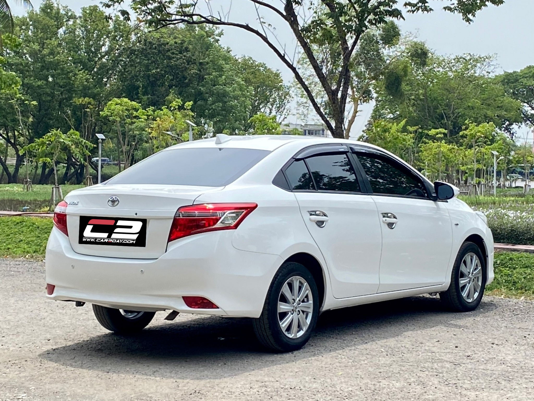 TOYOTA VIOS 1.5 J AT