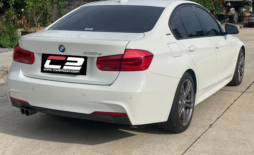 2017 BMW 330e M Sport