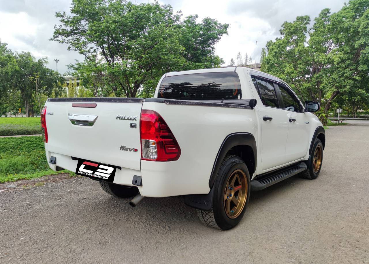 TOYOTA HILUX REVO 2.4 Z Edition 4Dr MID