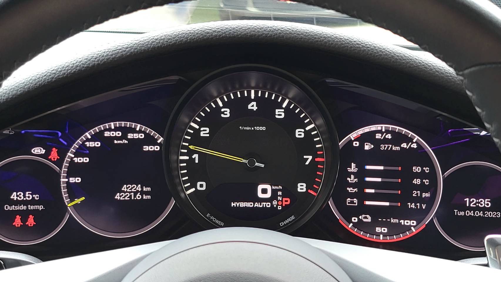 2022 Porsche Panamera 4 E Hybrid Platinum Edition