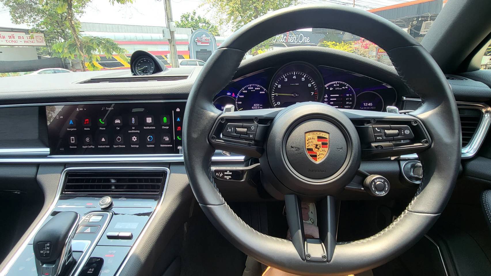 2022 Porsche Panamera 4 E Hybrid Platinum Edition