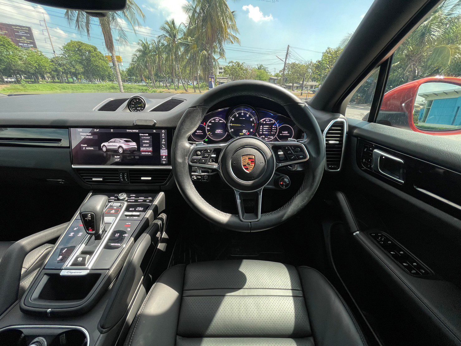 2020 Porsche Cayenne e-hybrid Coupe