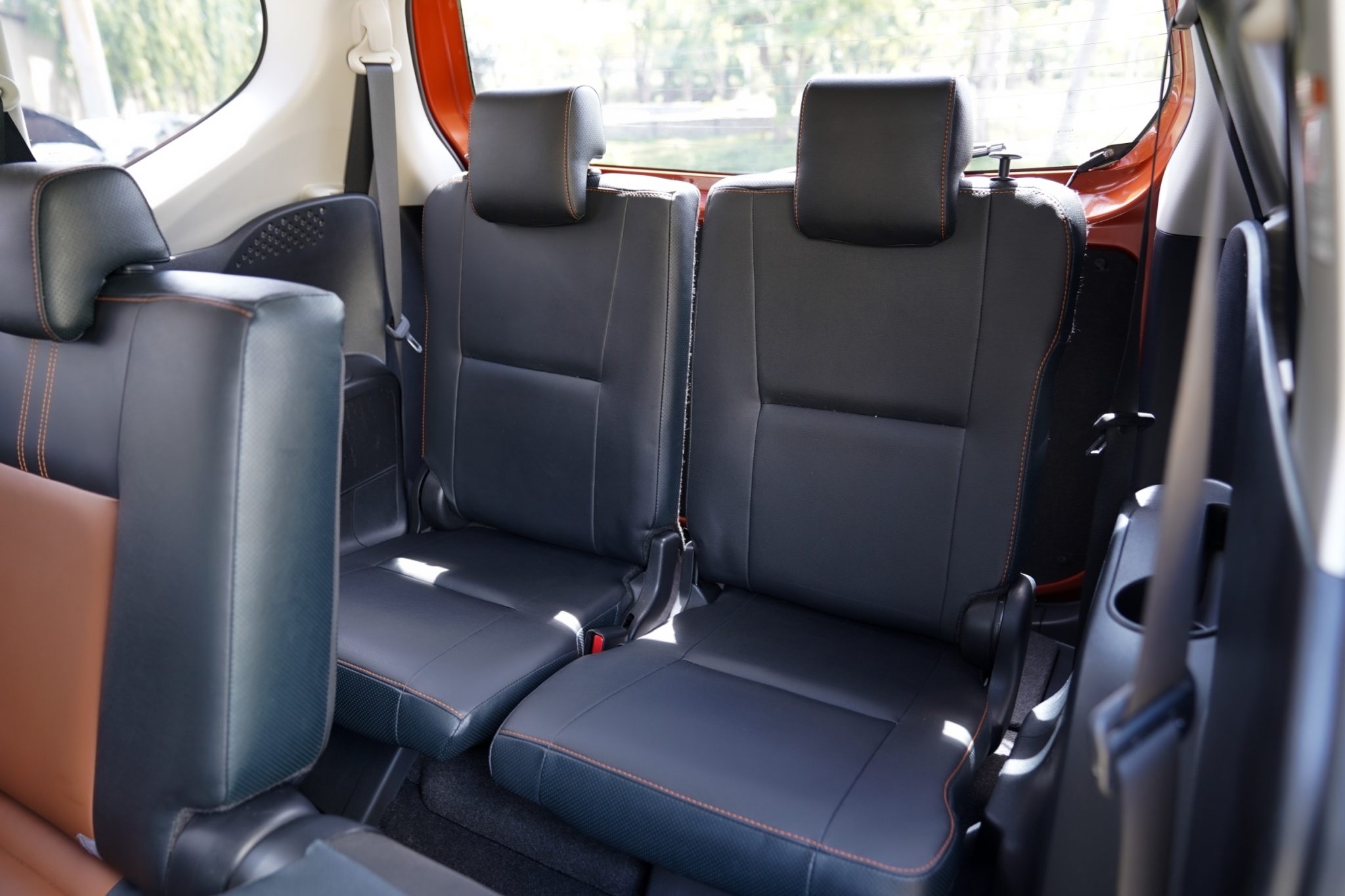 TOYOTA SIENTA 1.5 V