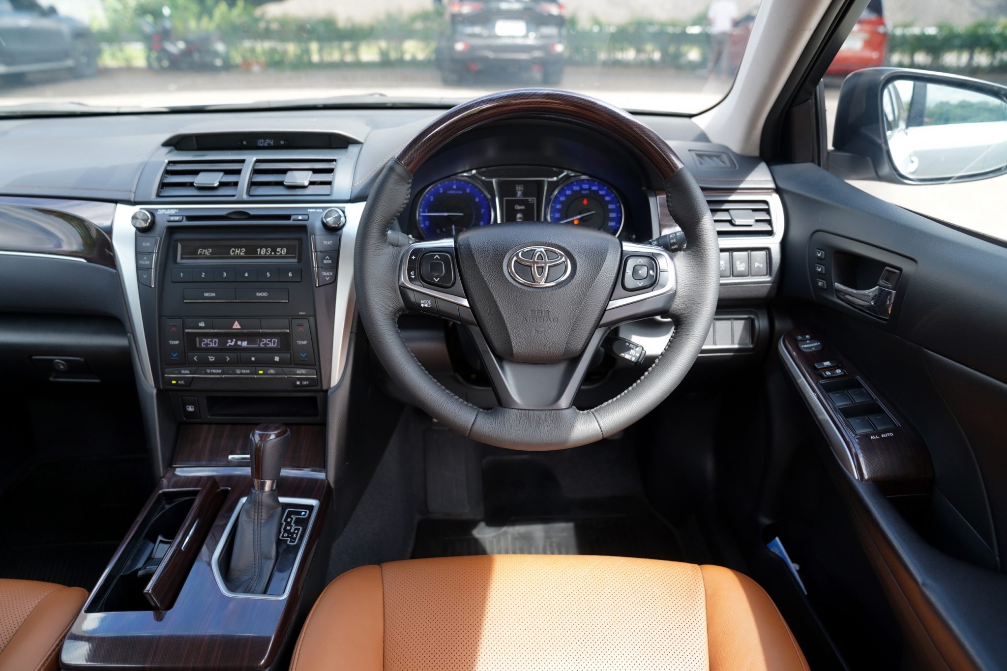 2017 TOYOTA CAMRY 2.0 G AT