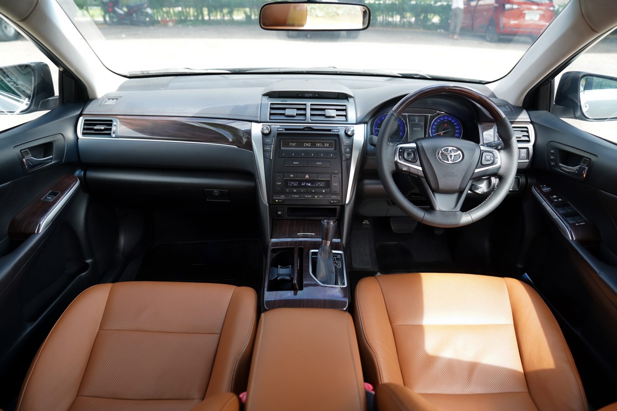 2017 TOYOTA CAMRY 2.0 G AT