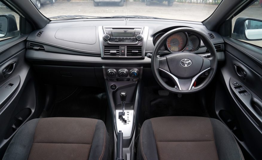 2015 TOYOTA YARIS 1.2 E AT