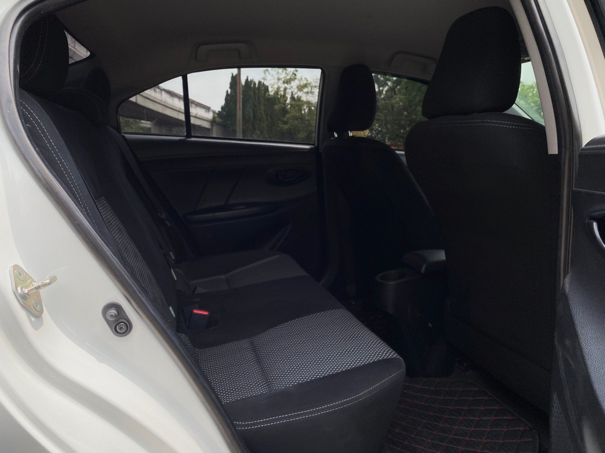 TOYOTA VIOS 1.5 J AT