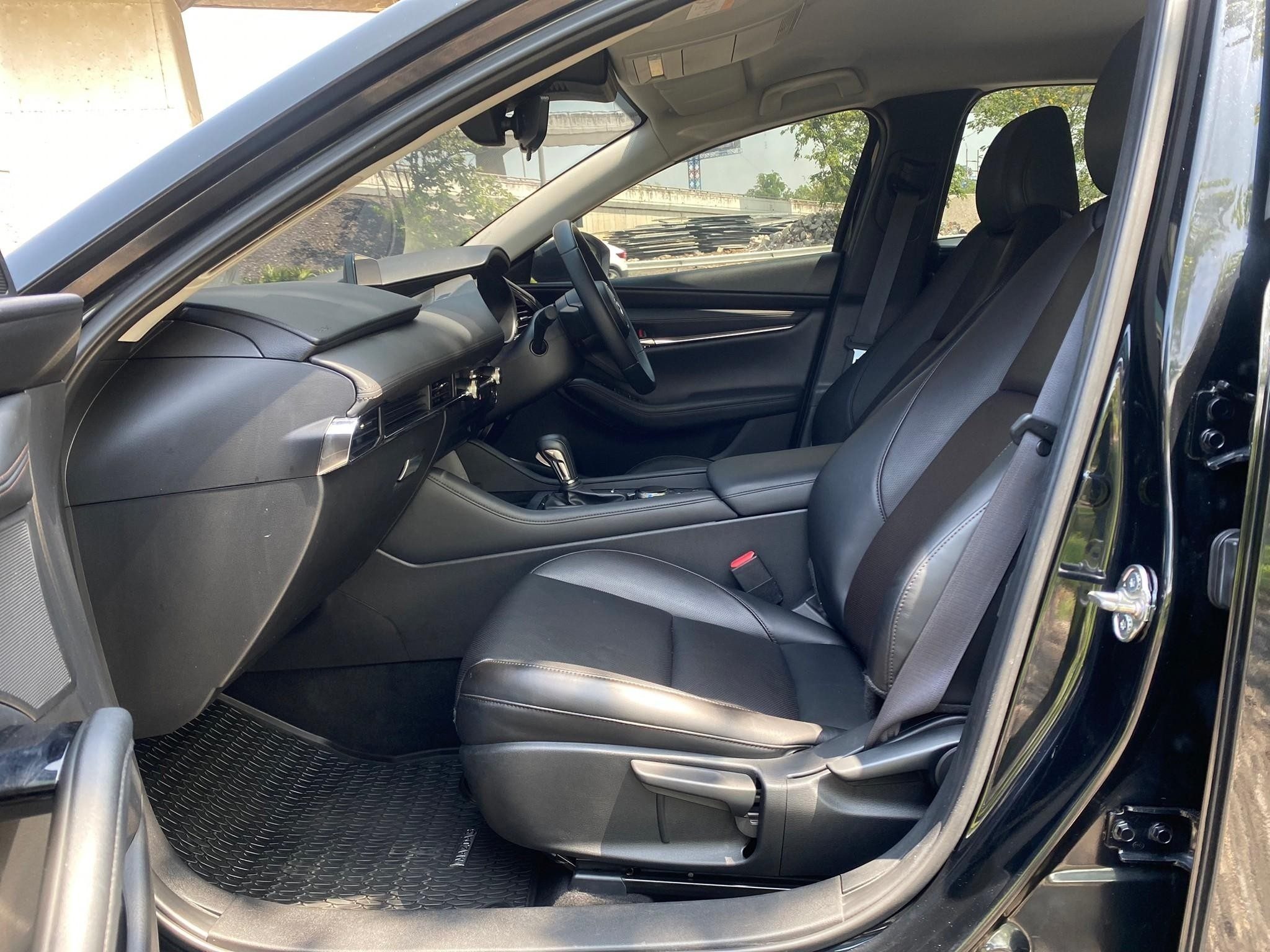 2019 MAZDA MAZDA3 4 ประตู 2.0 S
