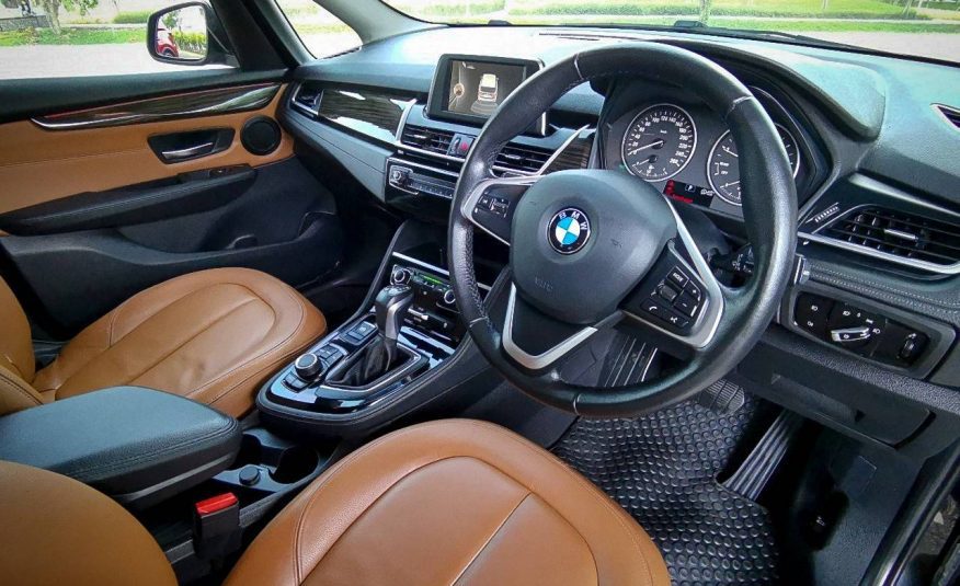 BMW 218I Gran Tourer RHD