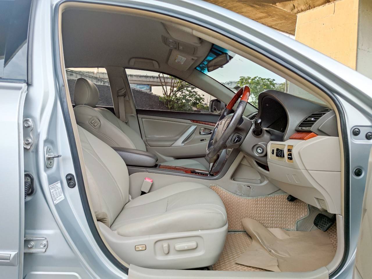 2011 TOYOTA CAMRY 2.0 G