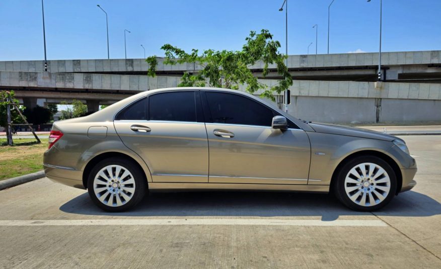 2010 Benz C200 1.8 CGI BlueEFFICIENCY