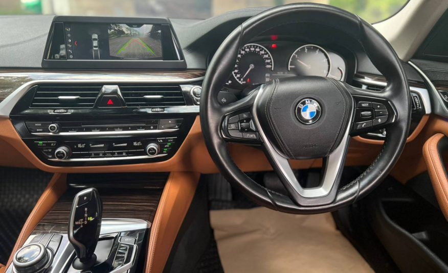 2017 BMW SERIES 5 520d 2.0 LUXURY