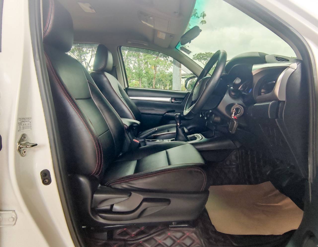 TOYOTA HILUX REVO 2.4 Z Edition 4Dr MID