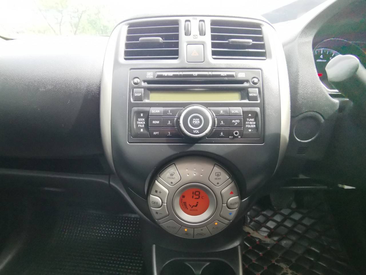 2012 NISSAN Almera 1.2 V