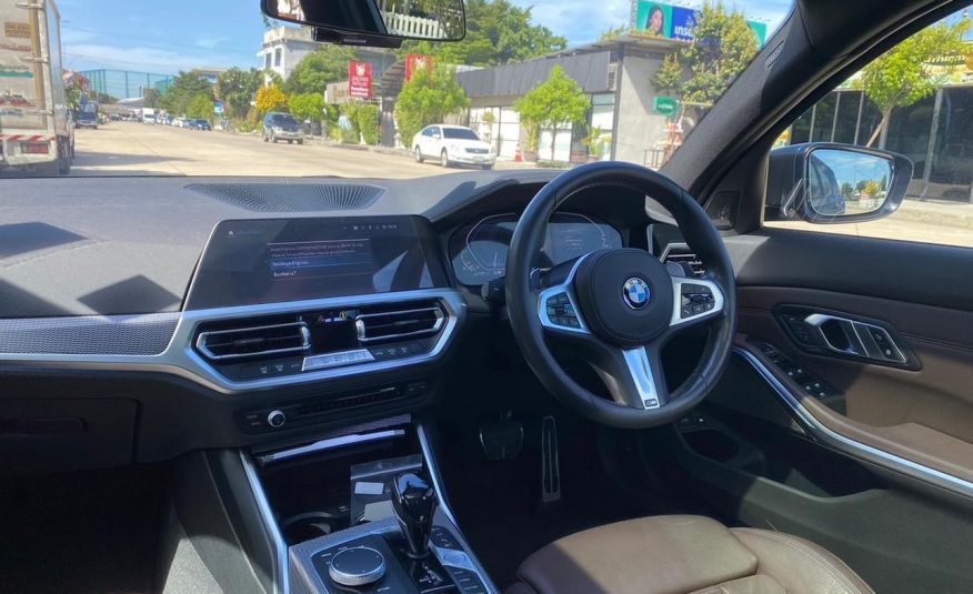 2020 BMW 330e M Sport