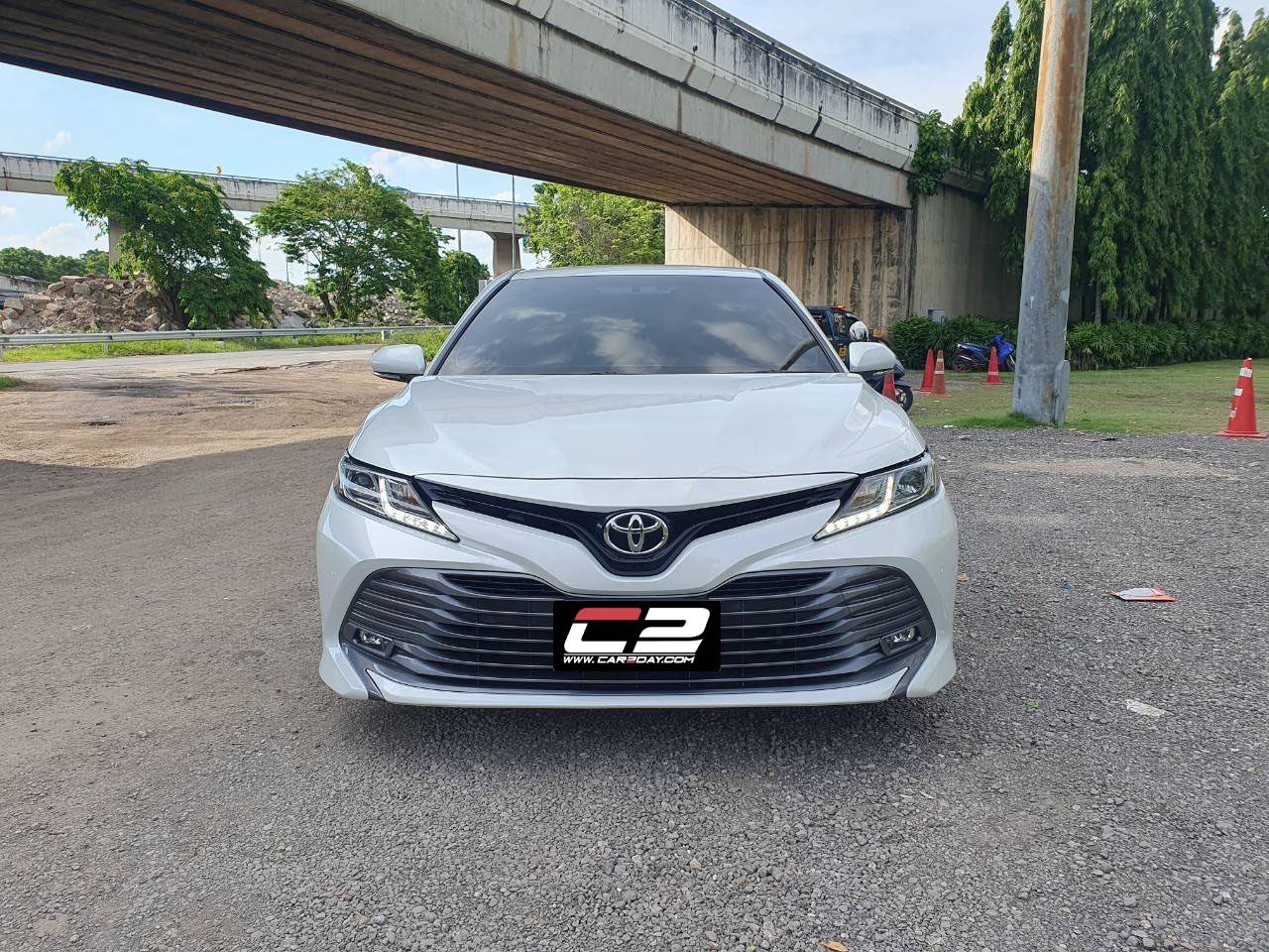2019 TOYOTA CAMRY 2.0 G