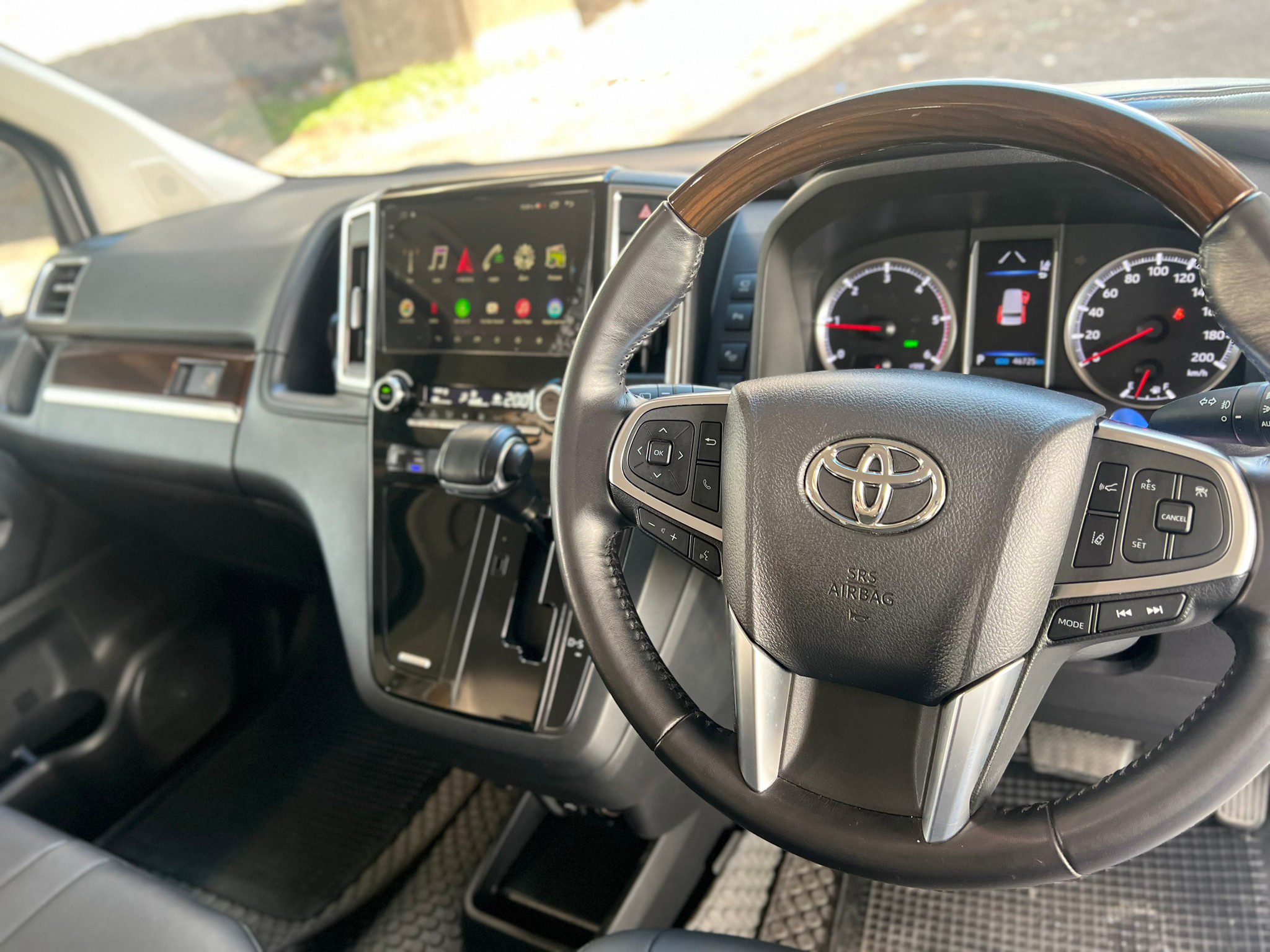 2019 Toyota Majesty Grande