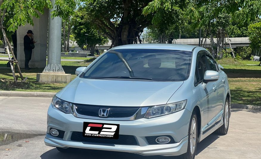 2012 HONDA CIVIC 1.8E