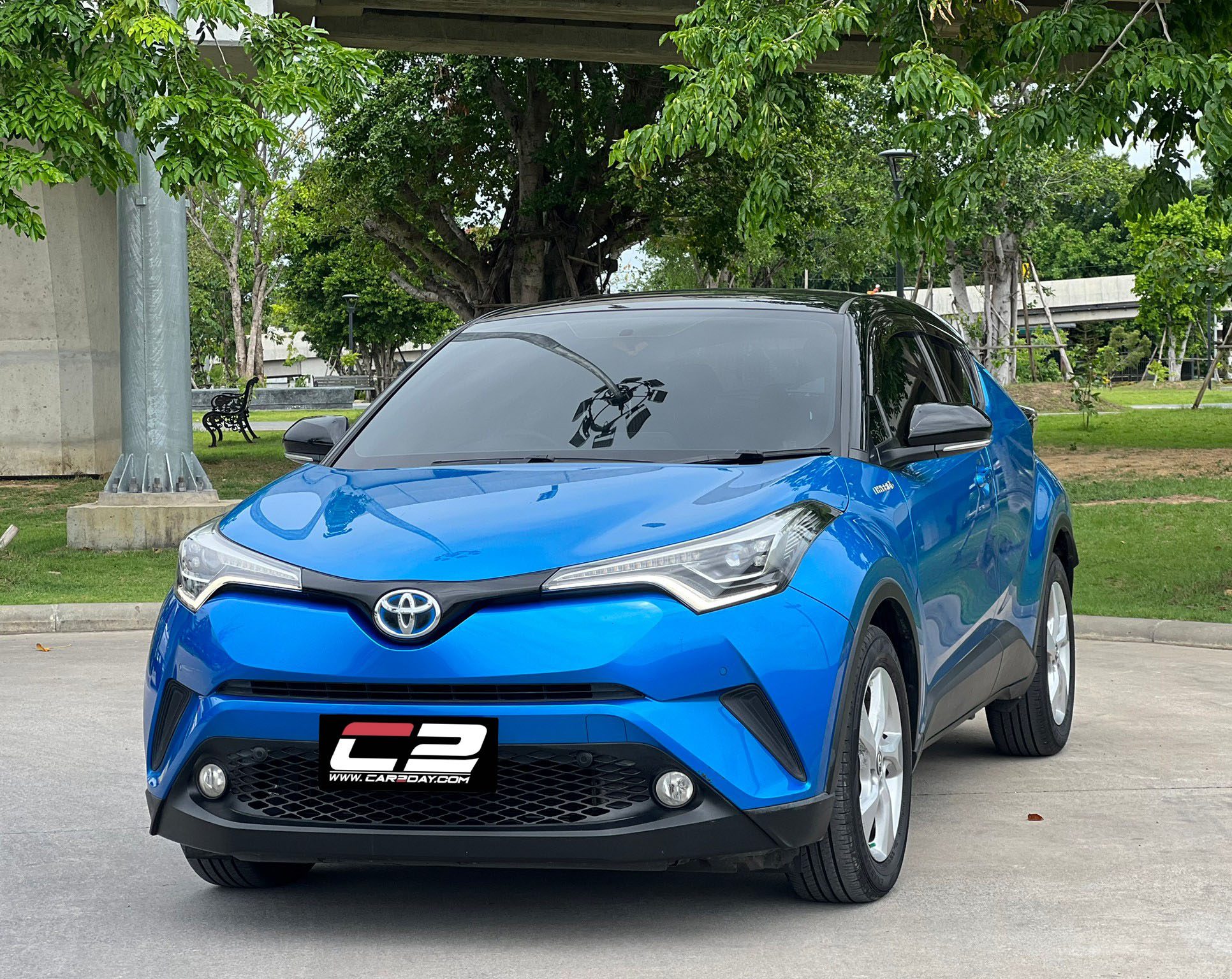 2018 TOYOTA CHR 1.8 (Hybrid) MID
