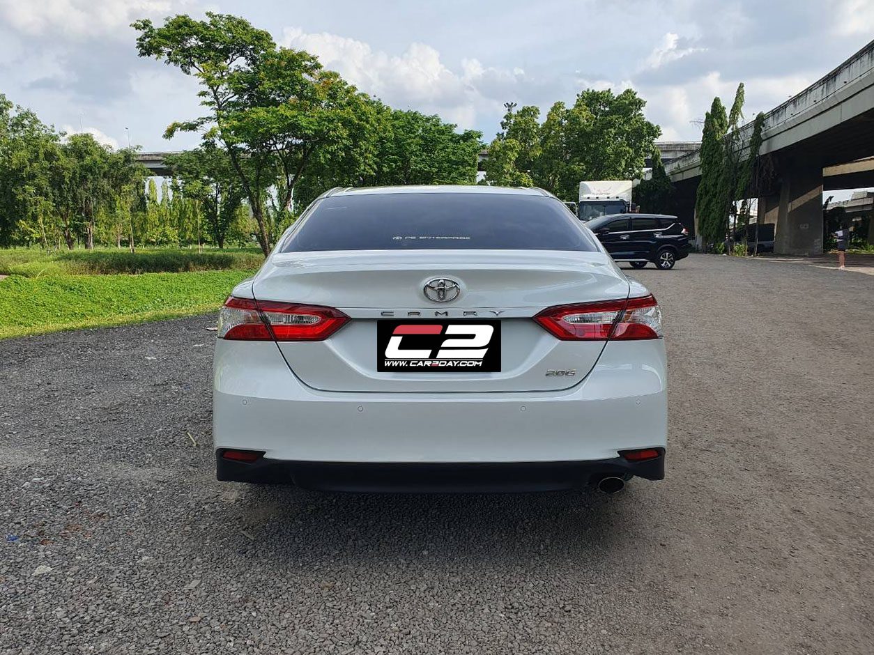 2019 TOYOTA CAMRY 2.0 G