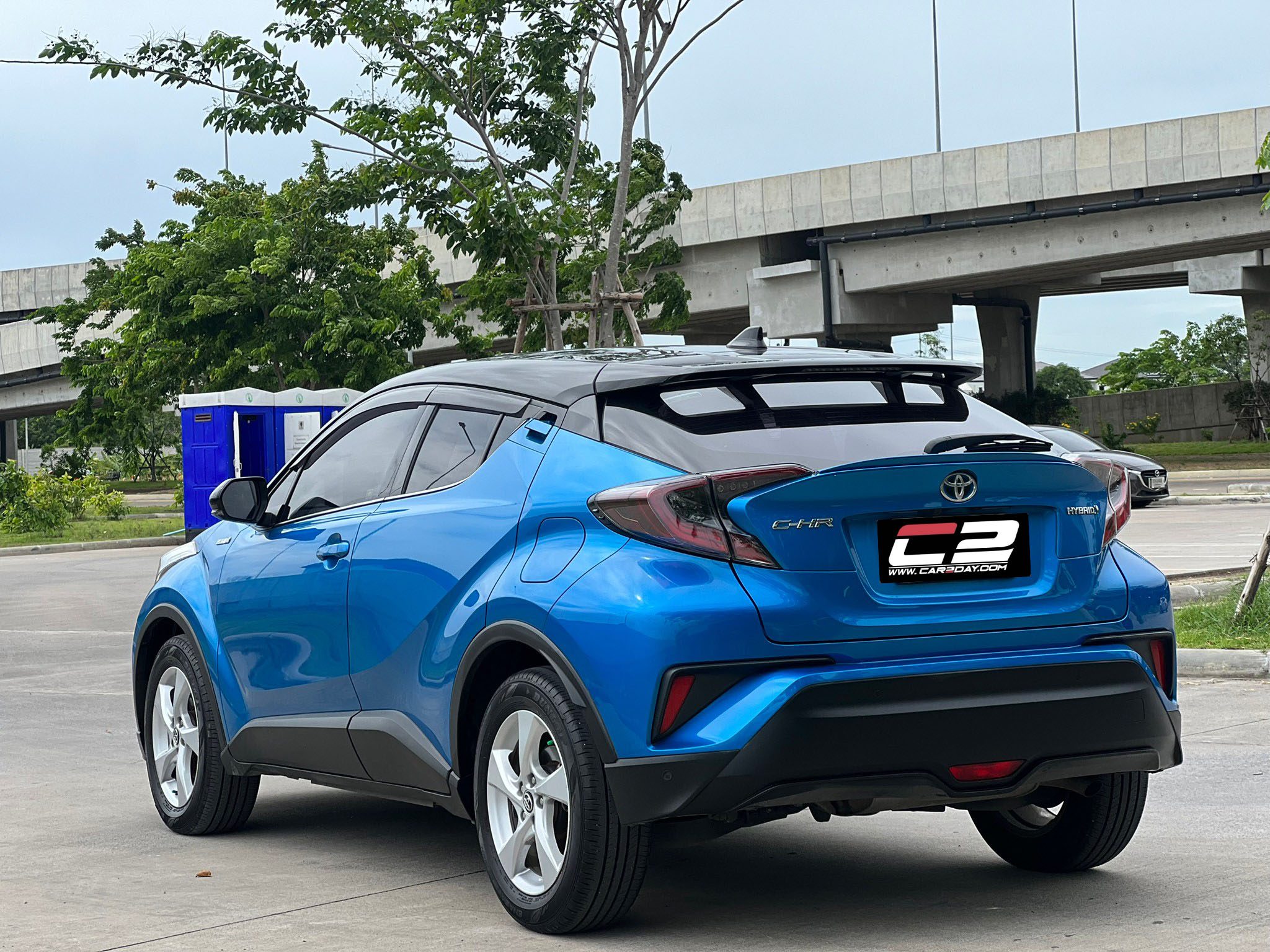 2018 TOYOTA CHR 1.8 (Hybrid) MID