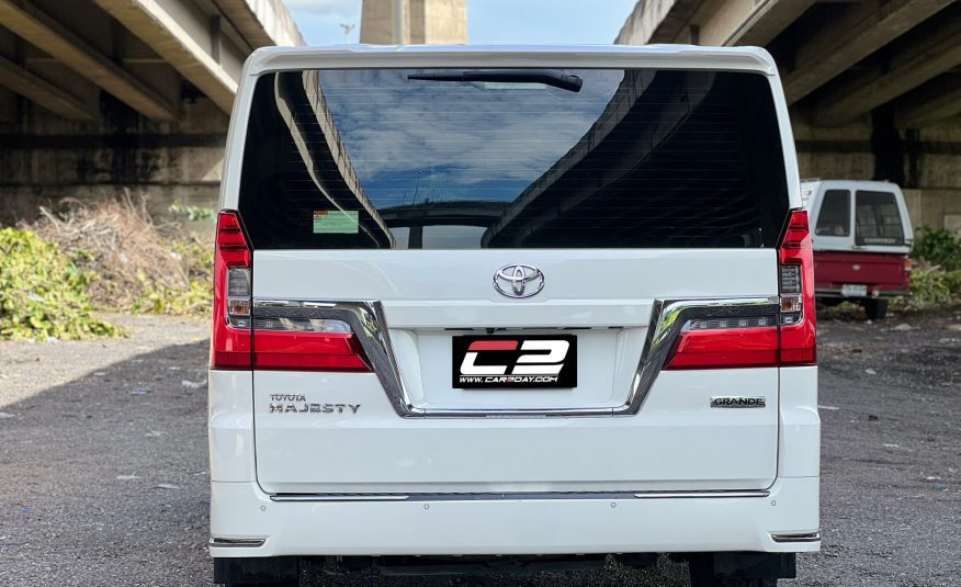 2019 Toyota Majesty Grande