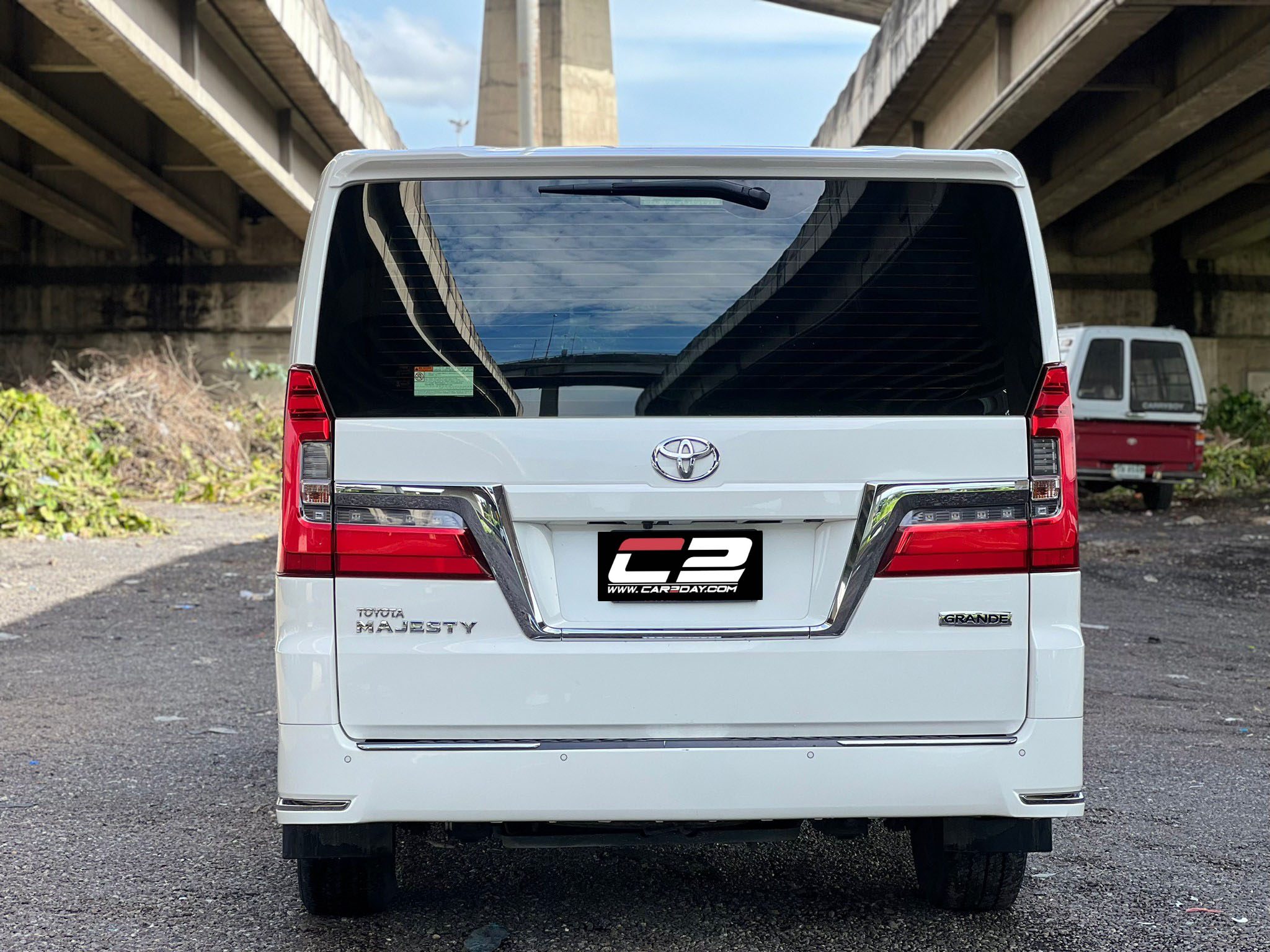 2019 Toyota Majesty Grande