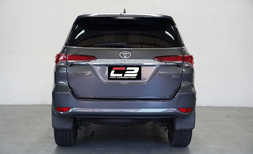 2019 TOYOTA FORTUNER 2.4 V SIGMA 4 AT/4WD